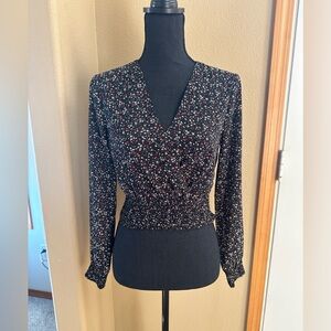 Windsor floral top. Women’s size XS.